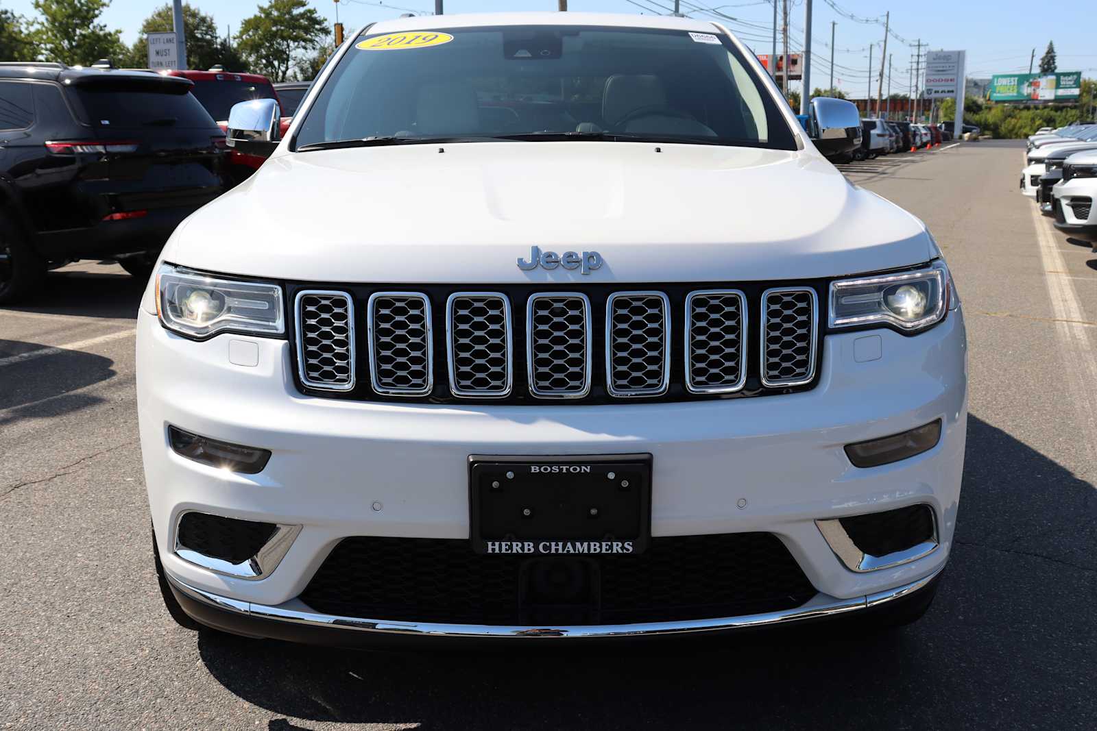 Used 2019 Jeep Grand Cherokee Summit with VIN 1C4RJFJT4KC688036 for sale in Danvers, MA