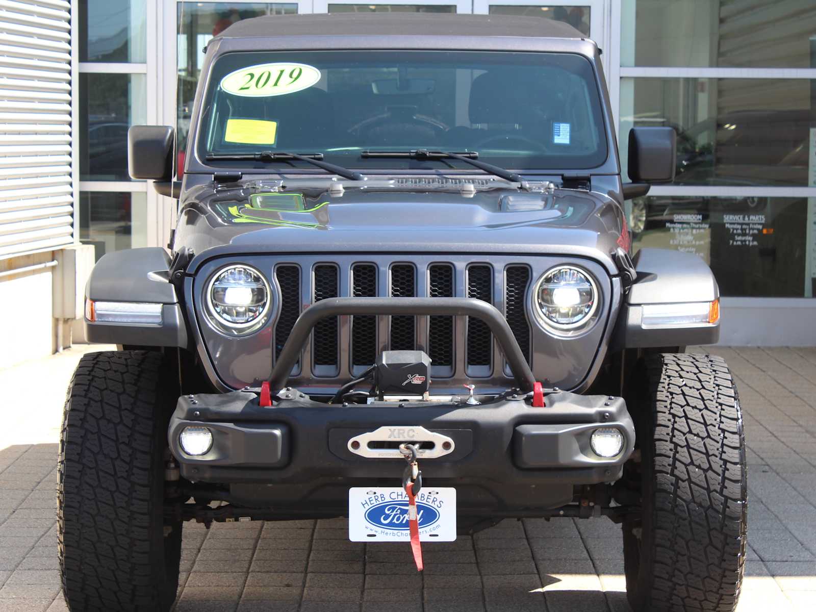 Used 2019 Jeep Wrangler Unlimited Rubicon with VIN 1C4HJXFG9KW535583 for sale in Westborough, MA