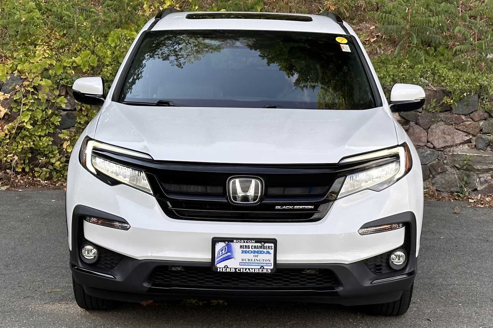 Used 2021 Honda Pilot Black Edition with VIN 5FNYF6H76MB036840 for sale in Burlington, MA