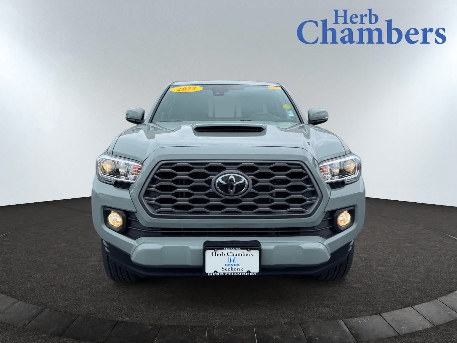 Used 2022 Toyota Tacoma TRD Sport with VIN 3TYSZ5ANXNT061077 for sale in Westborough, MA