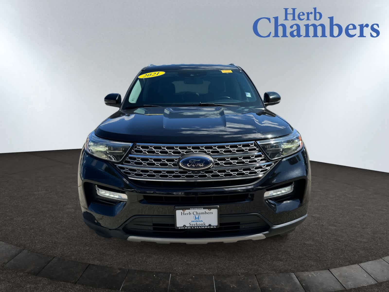 Used 2021 Ford Explorer Limited with VIN 1FMSK8FH7MGA85183 for sale in Seekonk, MA