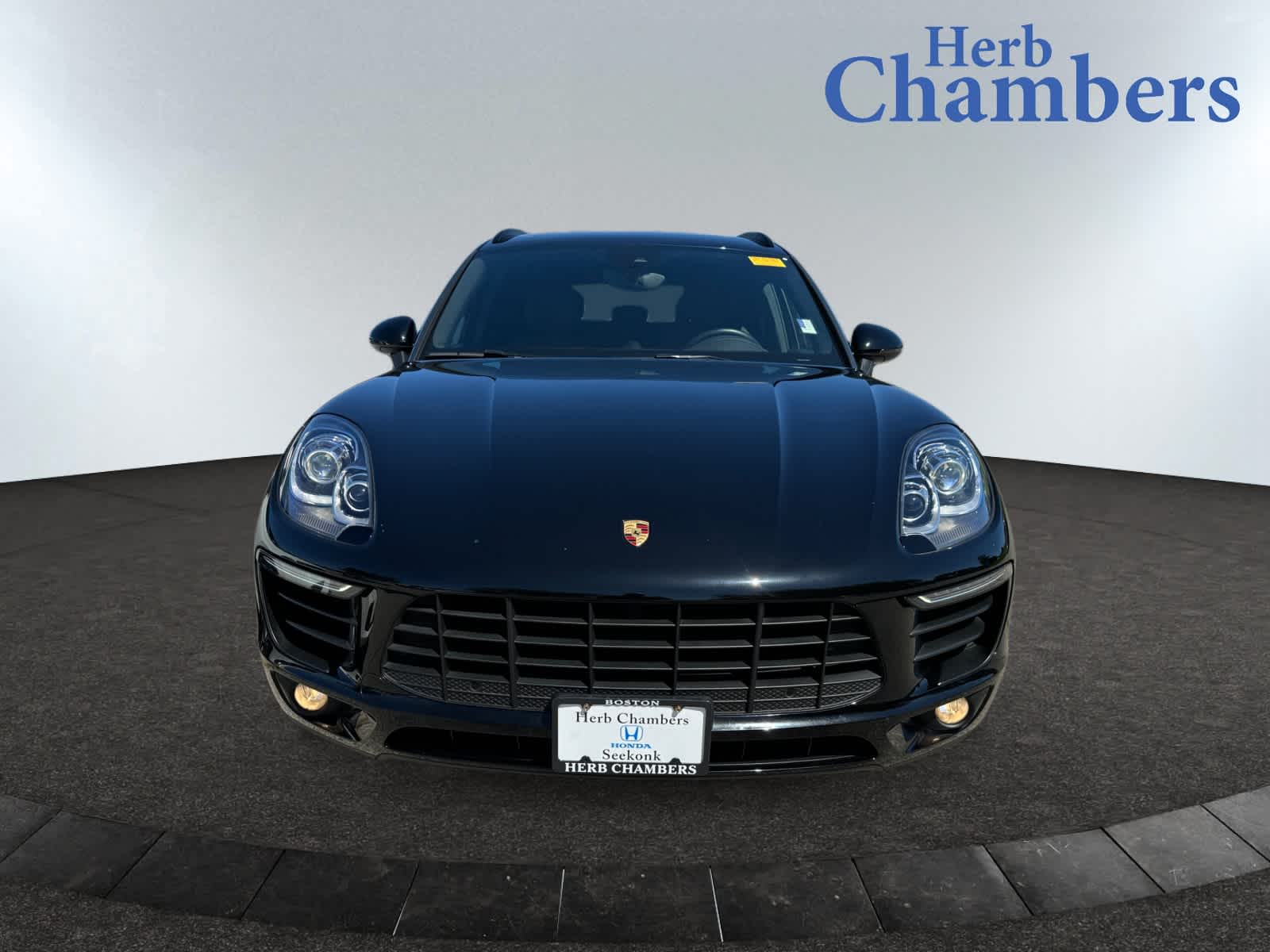 Used 2018 Porsche Macan Base with VIN WP1AA2A50JLB19091 for sale in Boston, MA