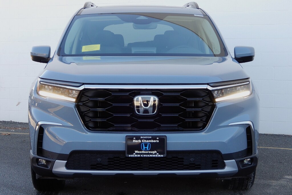 New 2025 Honda Pilot For Sale at Herb Chambers Honda of Westborough VIN