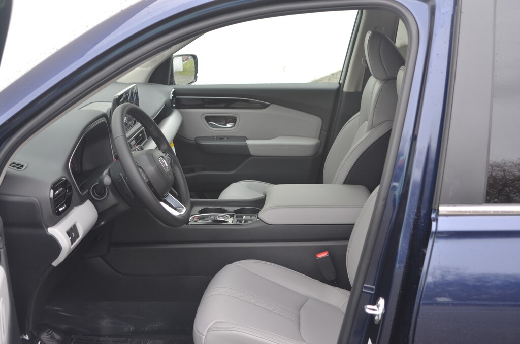 New 2025 Honda Pilot For Sale at Herb Chambers Honda of Burlington VIN