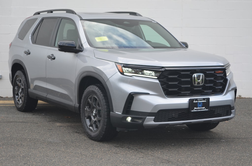 New 2025 Honda Pilot For Sale at Herb Chambers Honda of Westborough VIN