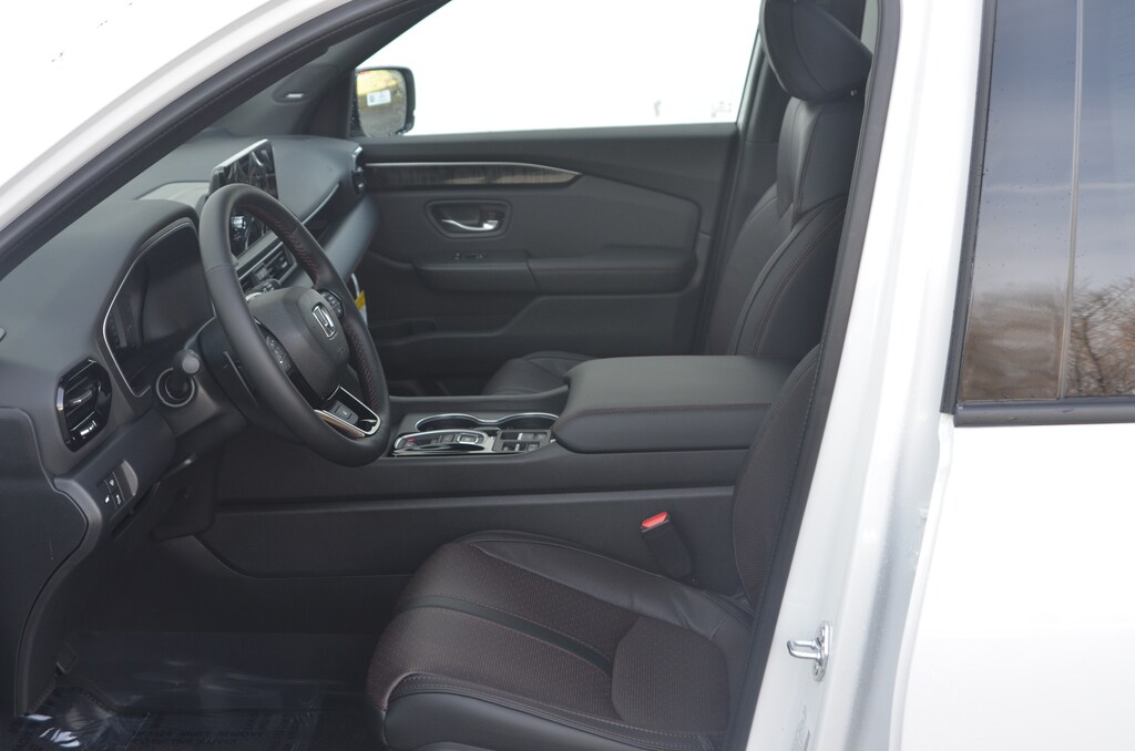 New 2025 Honda Pilot For Sale at Herb Chambers Volvo Cars Norwood VIN