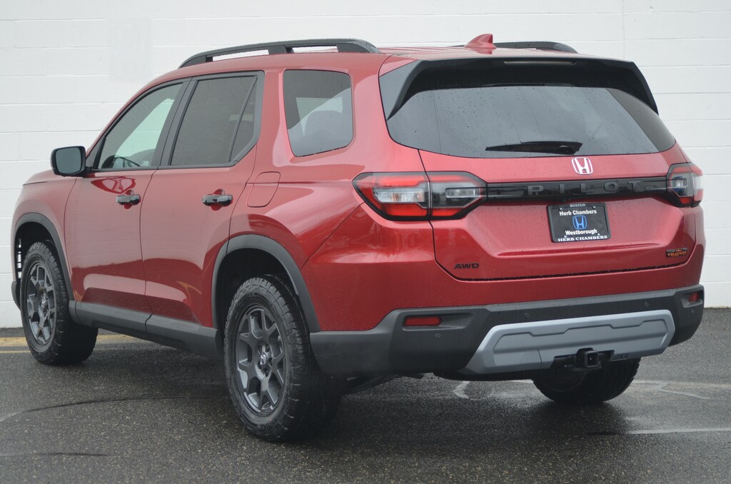 New 2025 Honda Pilot For Sale at Herb Chambers Honda of Burlington VIN