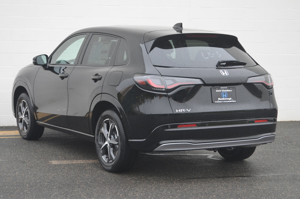 New 2025 Honda HRV For Sale at Herb Chambers Honda of Seekonk VIN