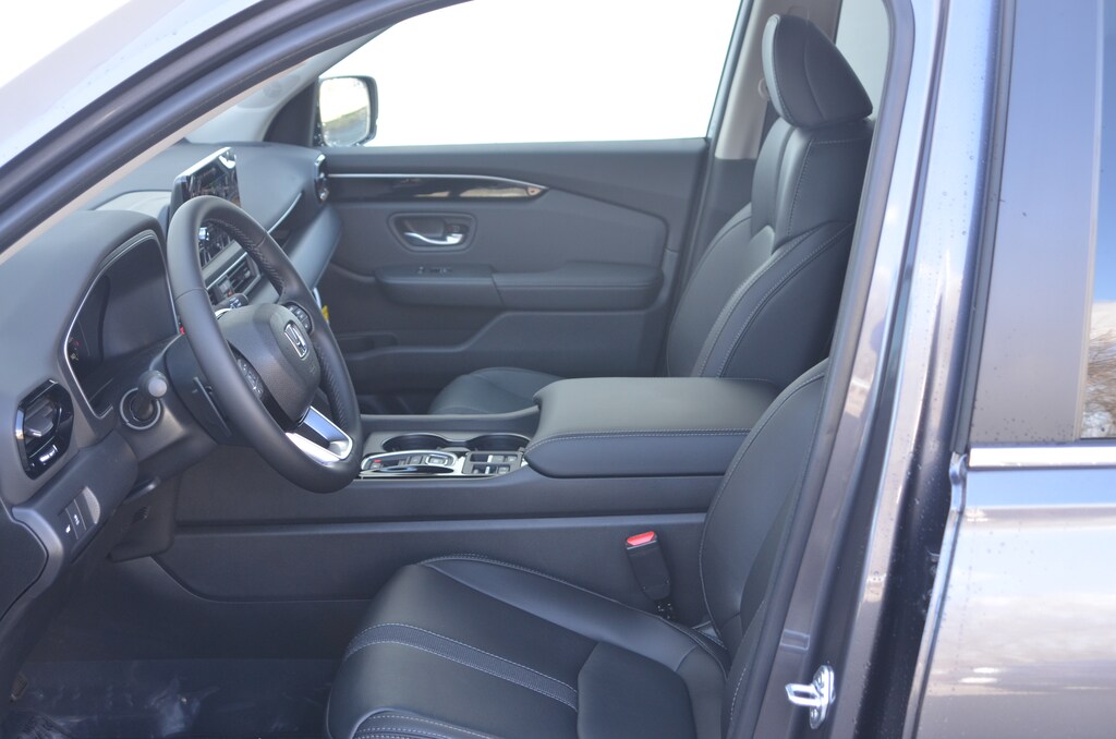 New 2025 Honda Pilot For Sale at Herb Chambers Honda of Burlington VIN