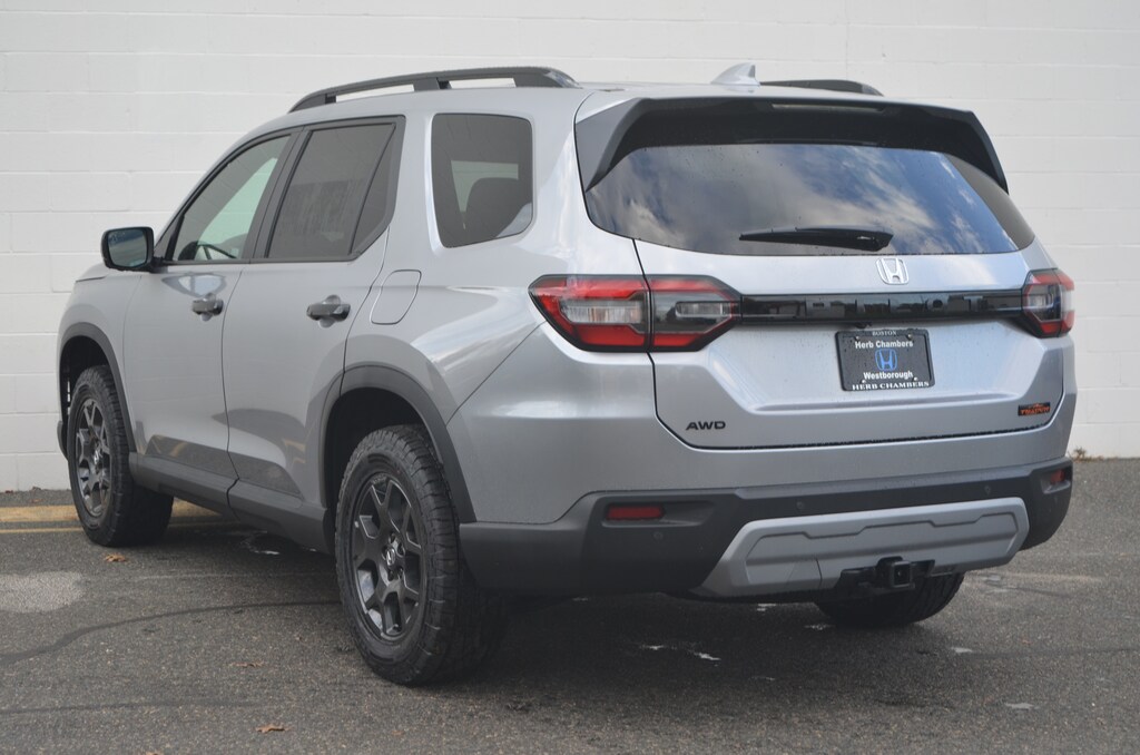 New 2025 Honda Pilot For Sale at Herb Chambers Volvo Cars Norwood VIN