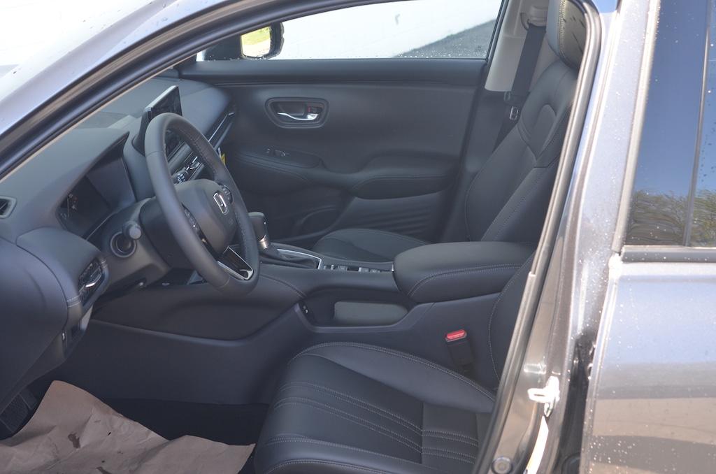 New 2025 Honda HRV For Sale at Herb Chambers Honda of Burlington VIN