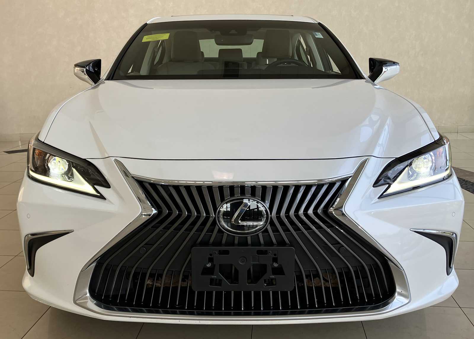 Certified 2019 Lexus ES 350 with VIN 58ABZ1B17KU007831 for sale in Westborough, MA