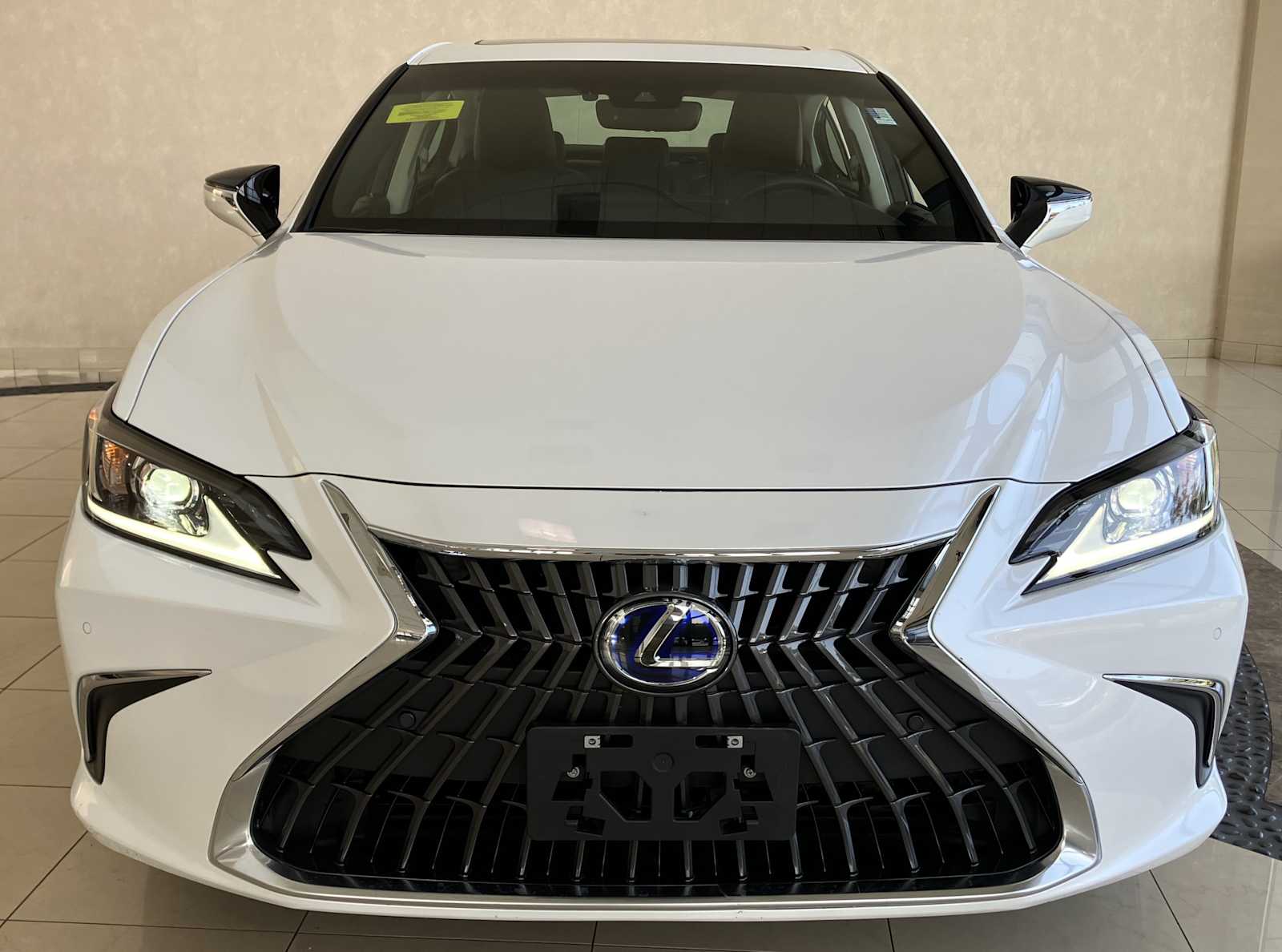 Used 2022 Lexus ES Hybrid 300h Luxury with VIN 58AEA1C14NU017255 for sale in Sharon, MA