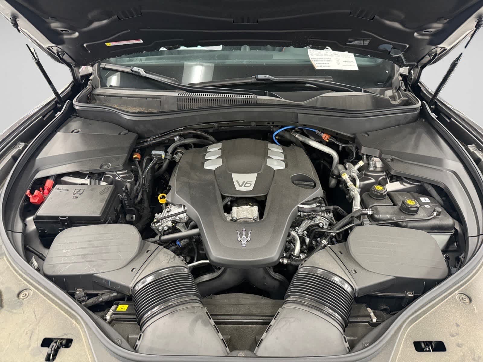 View vehicle photo 6