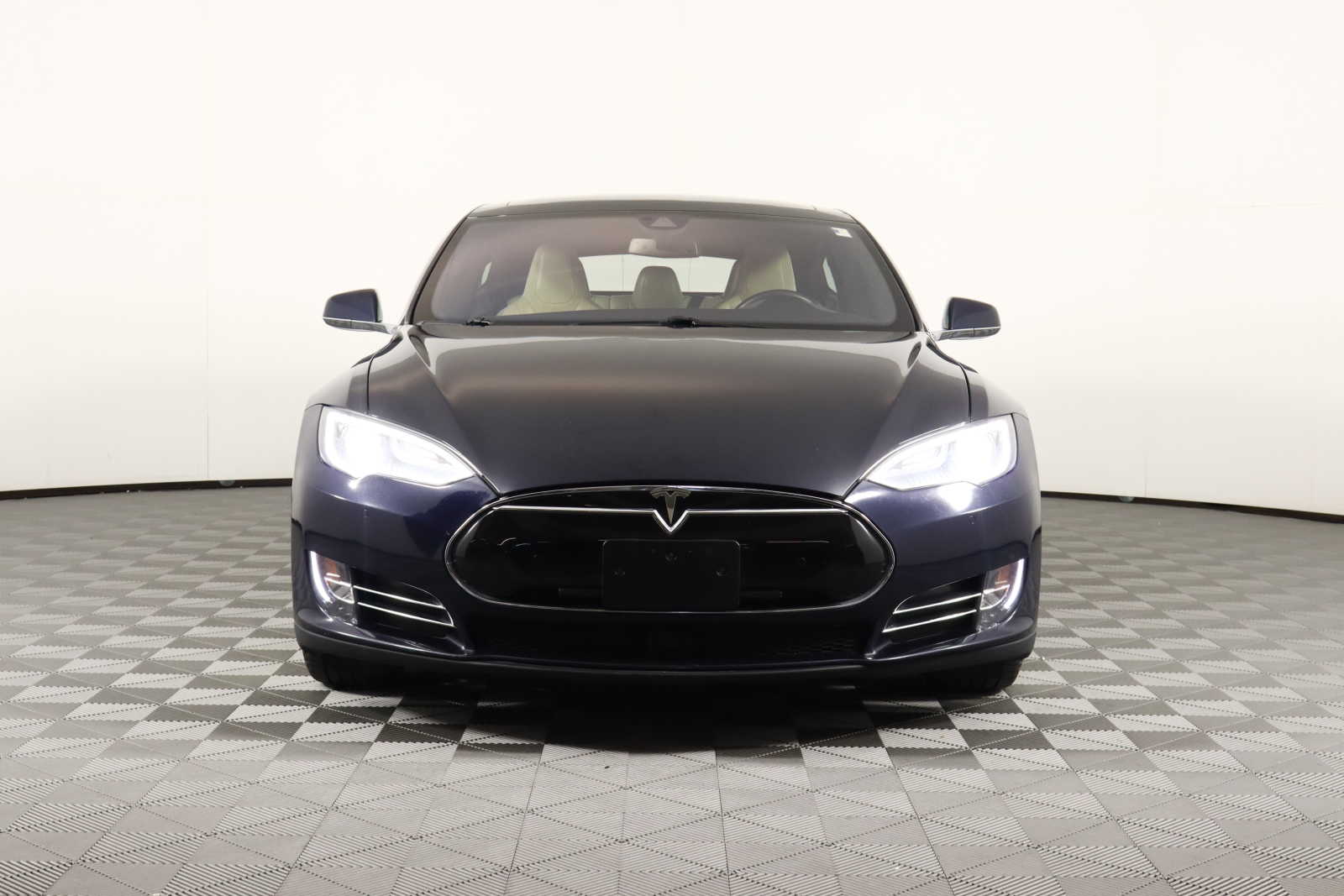 Used 2015 Tesla Model S Performance with VIN 5YJSA1H43FF087440 for sale in Wayland, MA