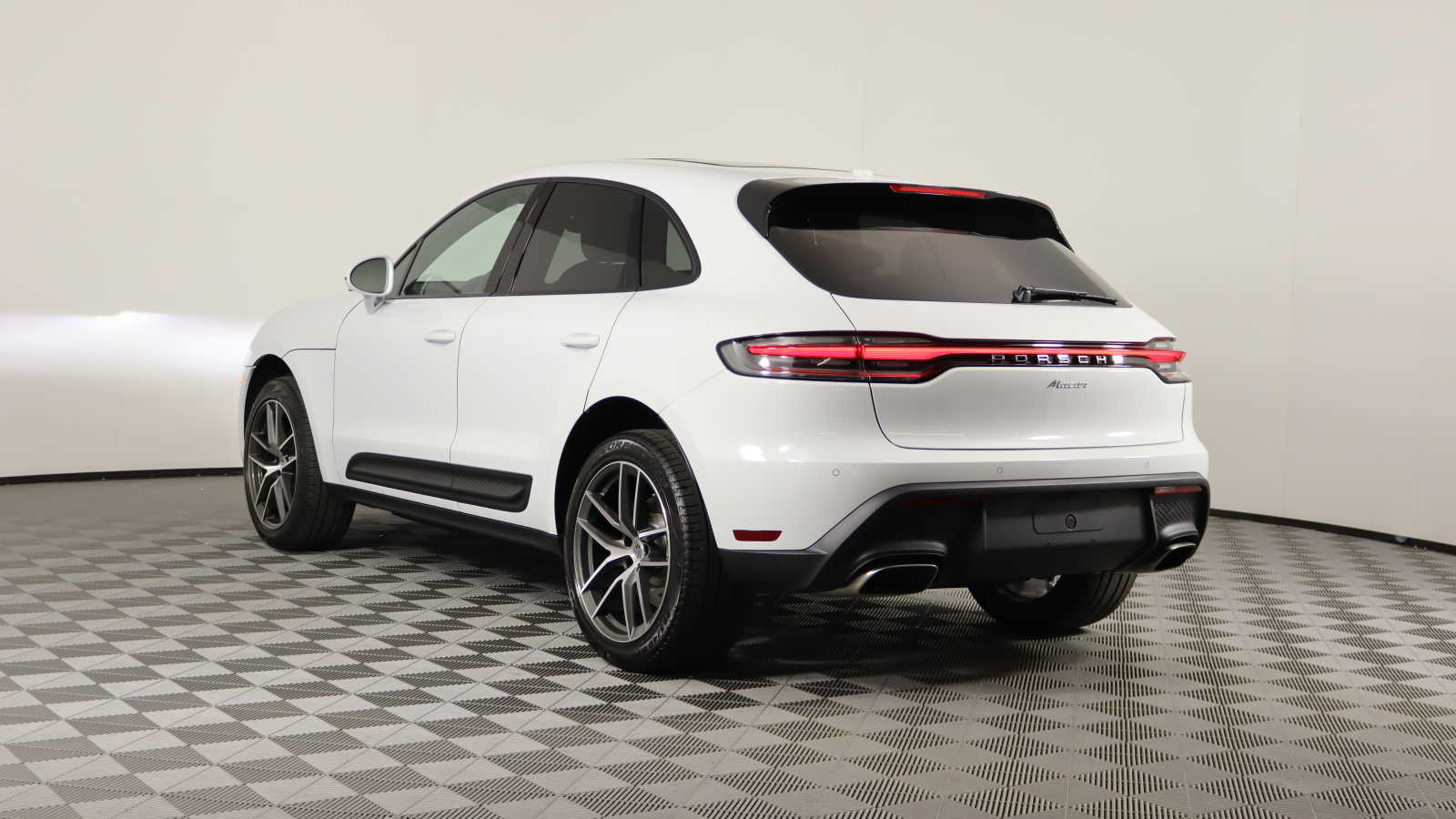 Used 2024 Porsche Macan T with VIN WP1AA2A57RLB11730 for sale in Westborough, MA