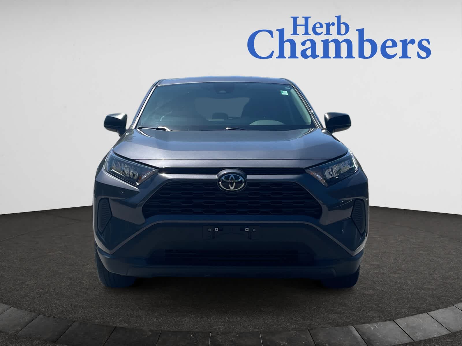 Used 2022 Toyota RAV4 LE with VIN 2T3F1RFV6NW298118 for sale in Kansas City