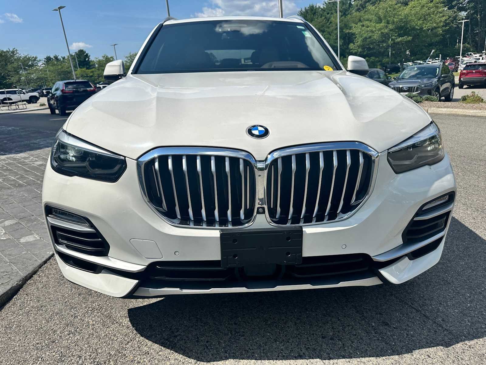 Used 2019 BMW X5 40i with VIN 5UXCR6C50KLL63363 for sale in Auburn, MA