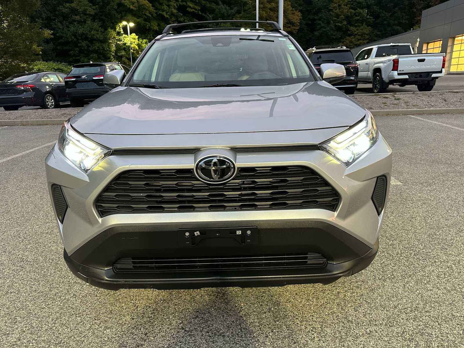 Used 2022 Toyota RAV4 XLE with VIN 2T3P1RFVXNC260672 for sale in Auburn, MA