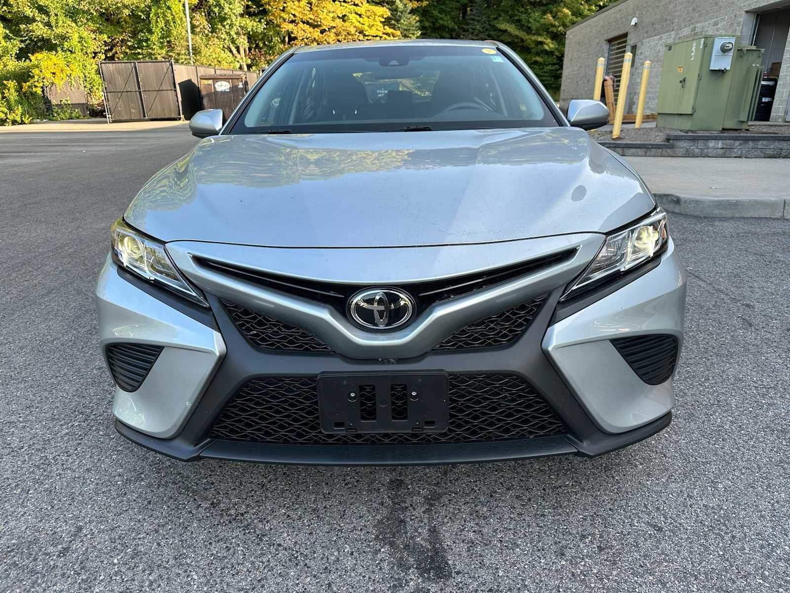 Certified 2018 Toyota Camry SE with VIN 4T1B11HK2JU643585 for sale in Westborough, MA