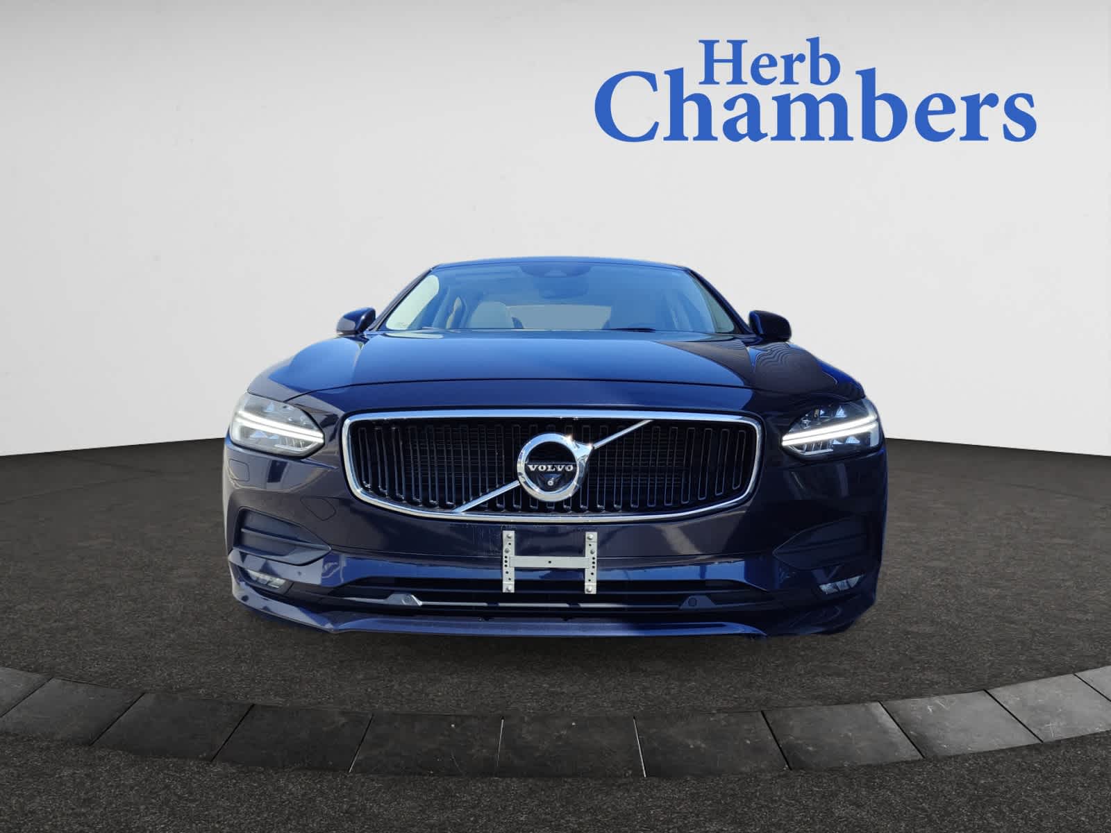 Used 2017 Volvo S90 Momentum with VIN YV1A22MK1H1004516 for sale in Norwood, MA