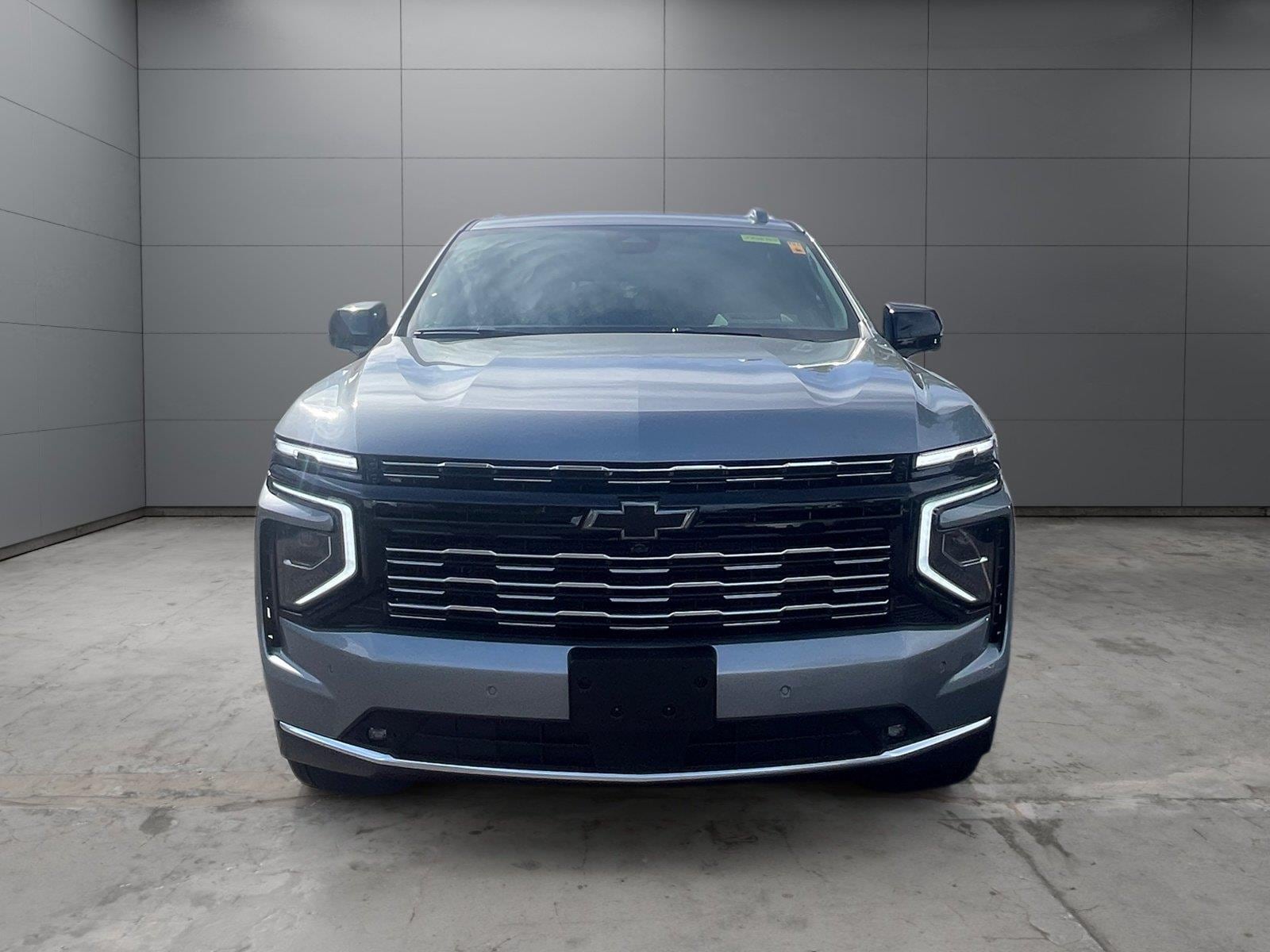 2026 Chevrolet Suburban High Country - Photo 8