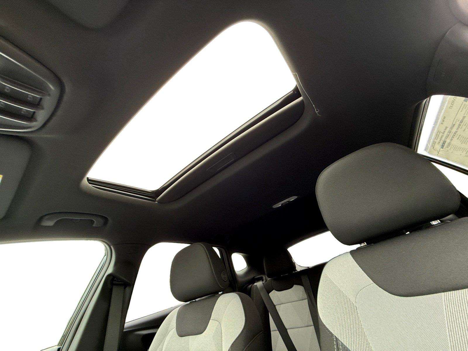 2026 Chevrolet Trax RS - Photo 22