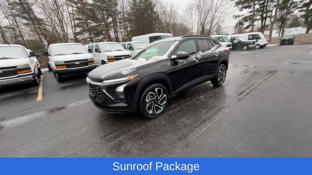 Used 2025 Chevrolet Trax 1RS SUV