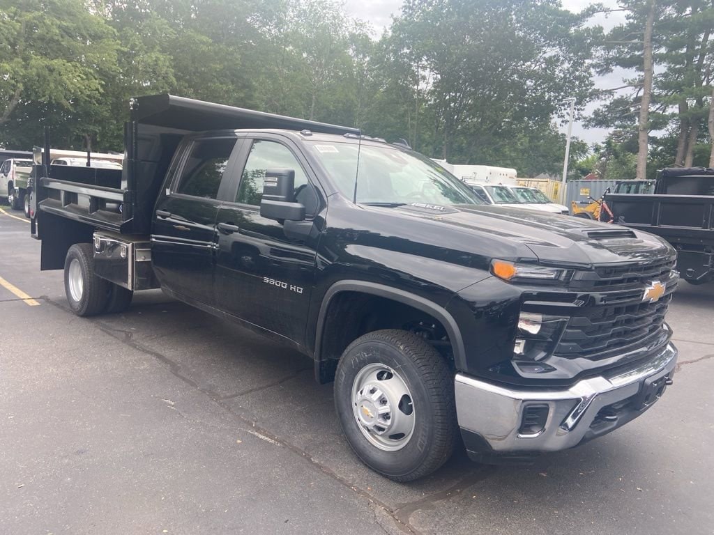 New 2025 Chevrolet Silverado 3500 HD Chassis Cab Work Truck Truck
