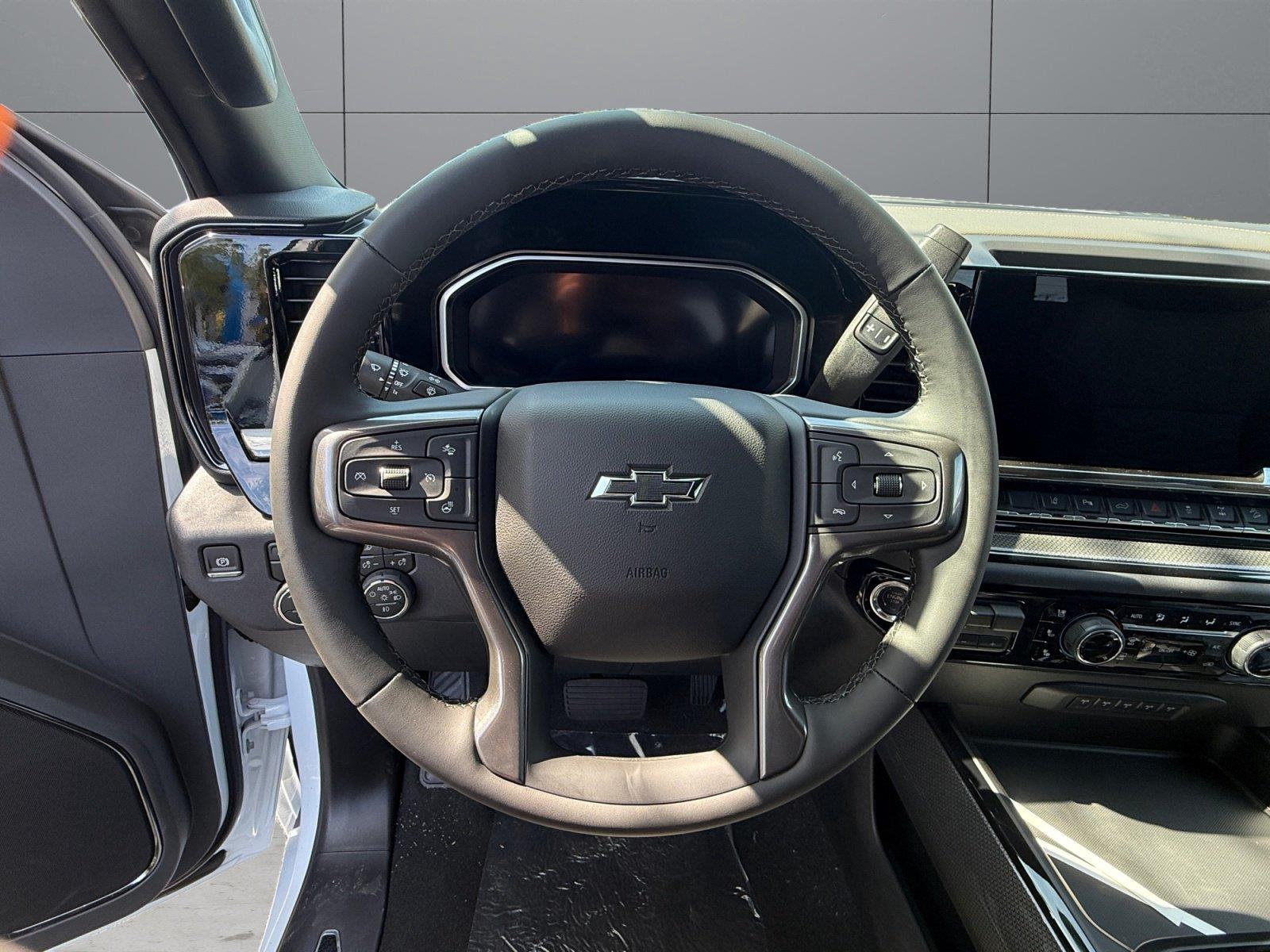 2026 Chevrolet Silverado 2500 HD ZR2 - Photo 11
