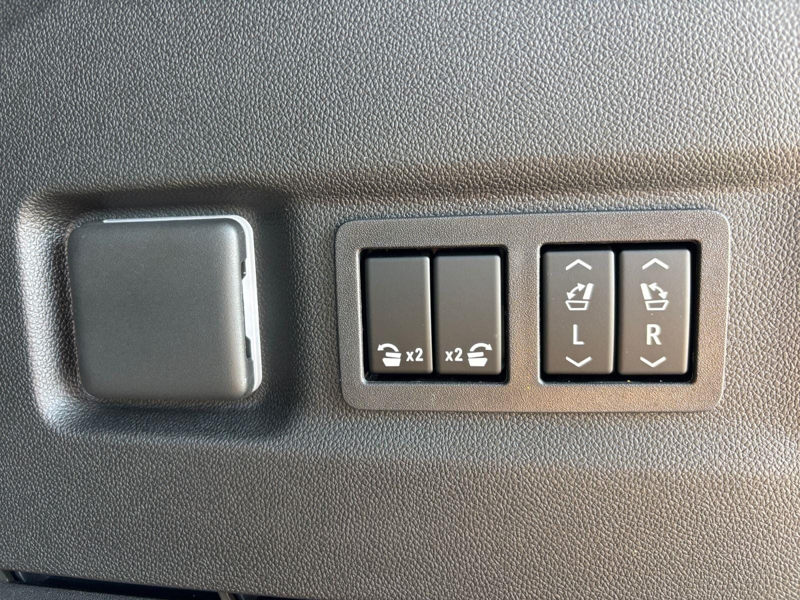2026 Chevrolet Suburban High Country - Photo 20