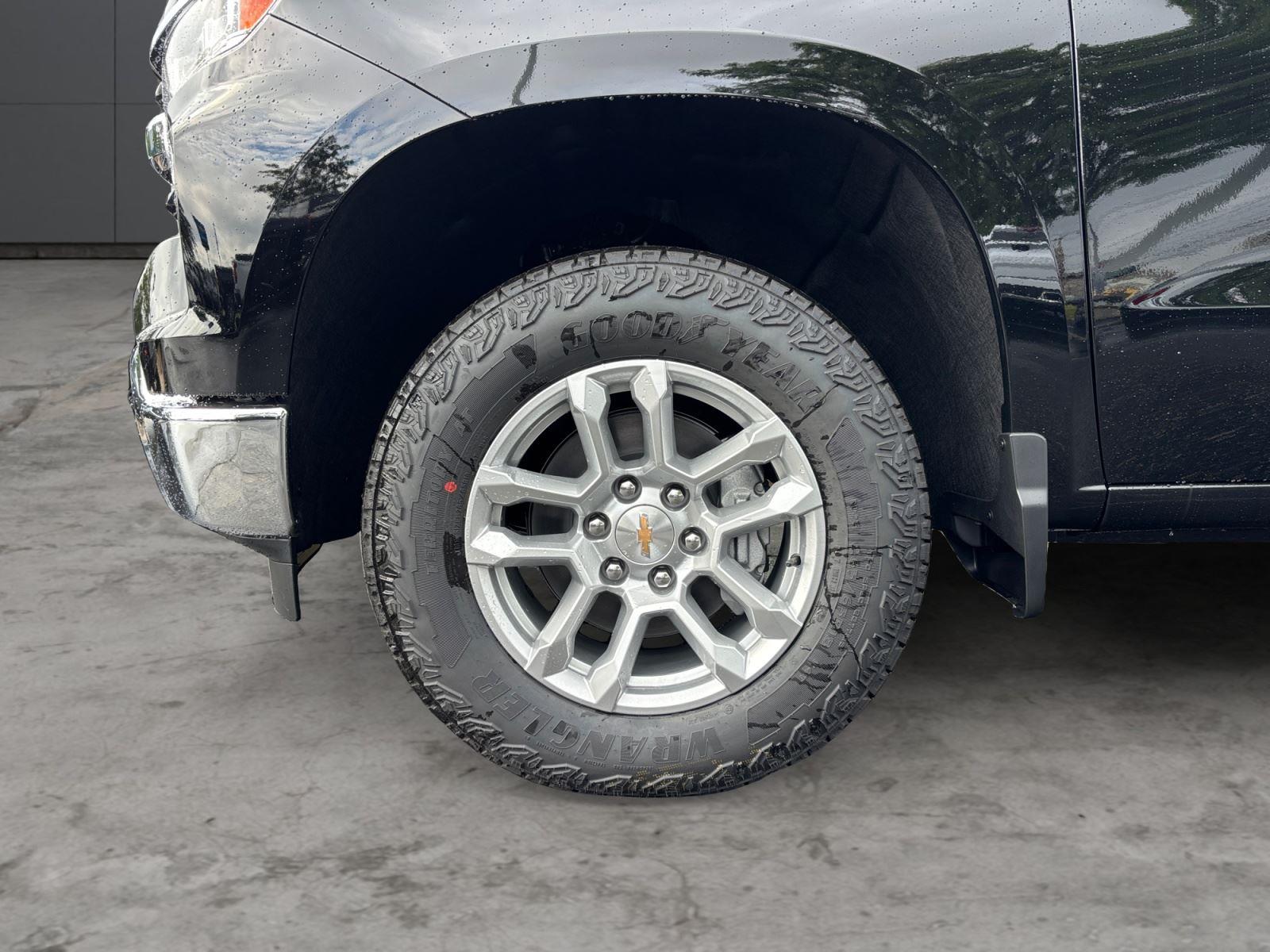2026 Chevrolet Silverado 1500 LT - Photo 9