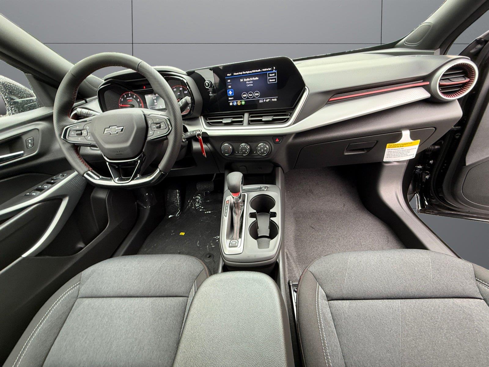 2026 Chevrolet Trax RS - Photo 13