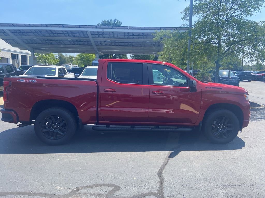 2026 Chevrolet Silverado 1500 RST photo 3