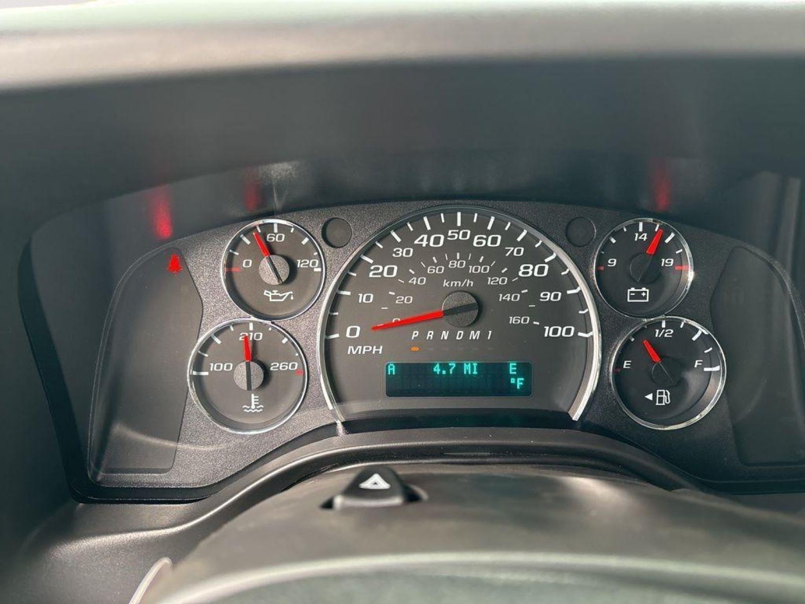 2025 Chevrolet Express Cargo Work Van - Photo 7
