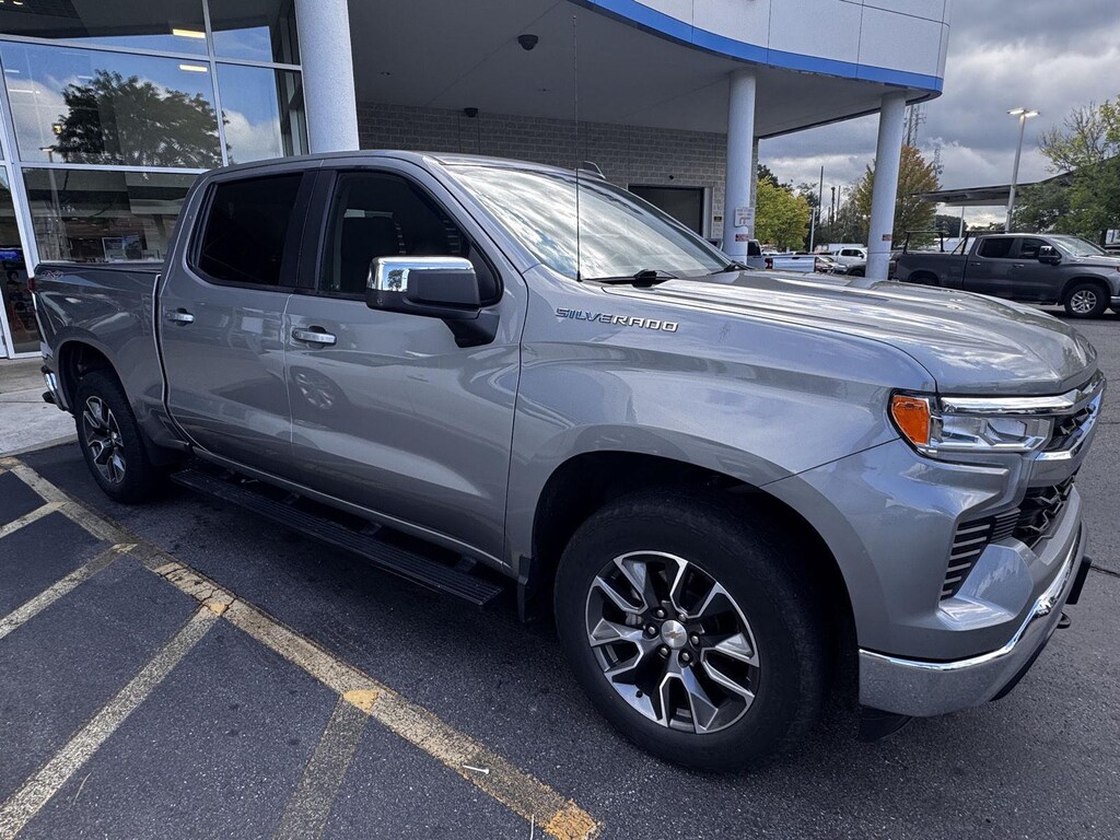 Used 2023 Chevrolet Silverado 1500 LT Truck