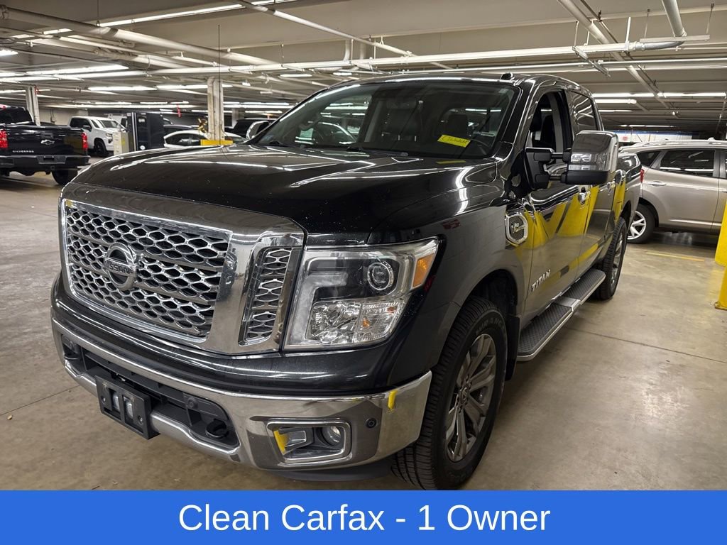 2017 Nissan Titan SL photo 2