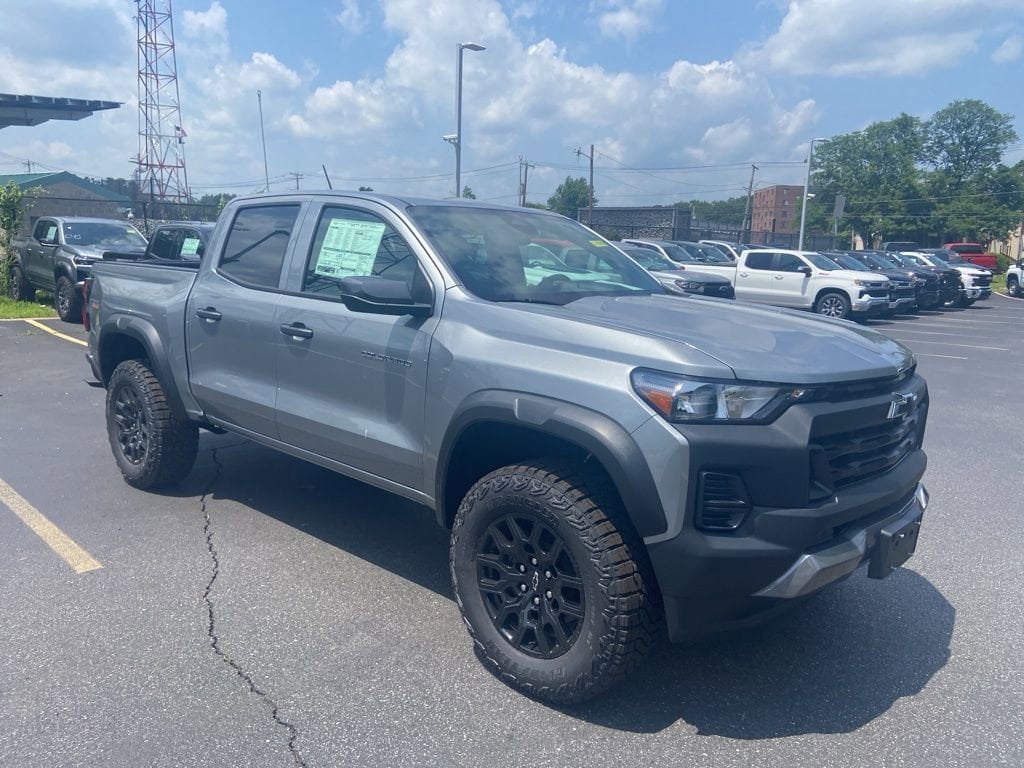 2025 Chevrolet Colorado Truck 