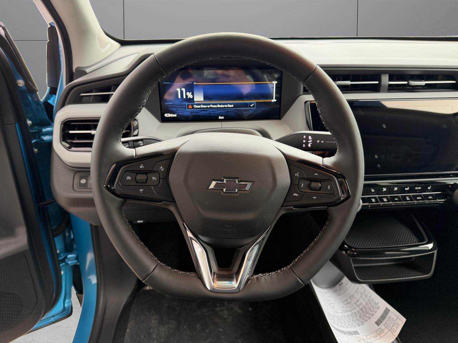 2027 Chevrolet Bolt LT - Photo 11