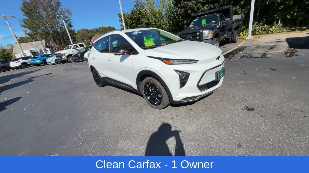 2023 Chevrolet Bolt EUV Premier photo 2