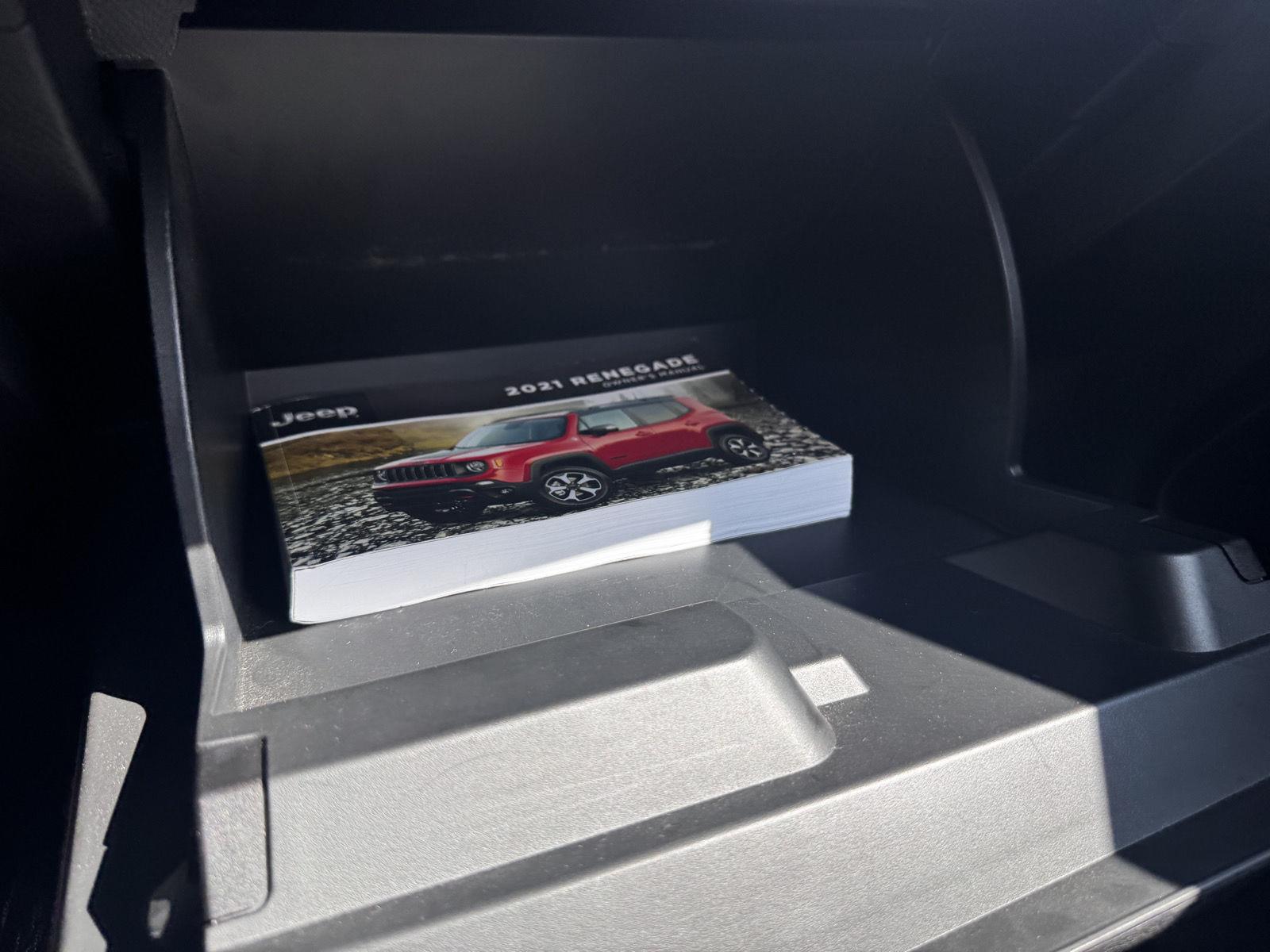 2021 Jeep Renegade Limited - Photo 29