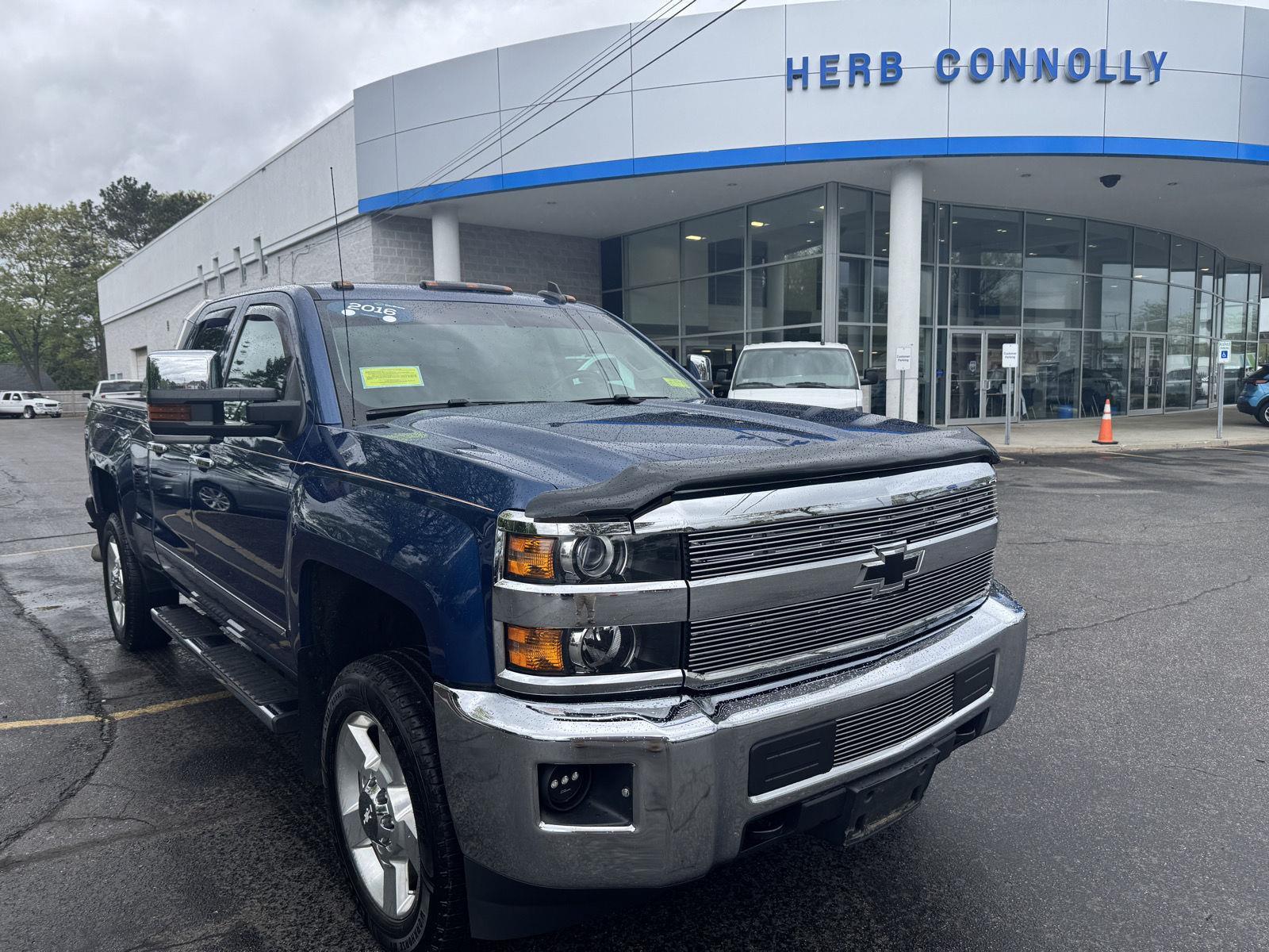 2016 Chevrolet Silverado HD LTZ 4WD Double Cab Standard Box's photo