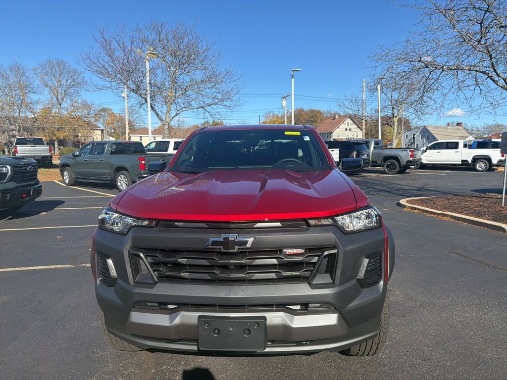 2026 Chevrolet Colorado Trail Boss photo 2