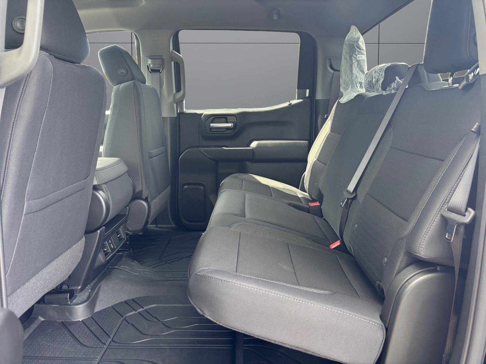 2026 Chevrolet Silverado 1500 Custom - Photo 13