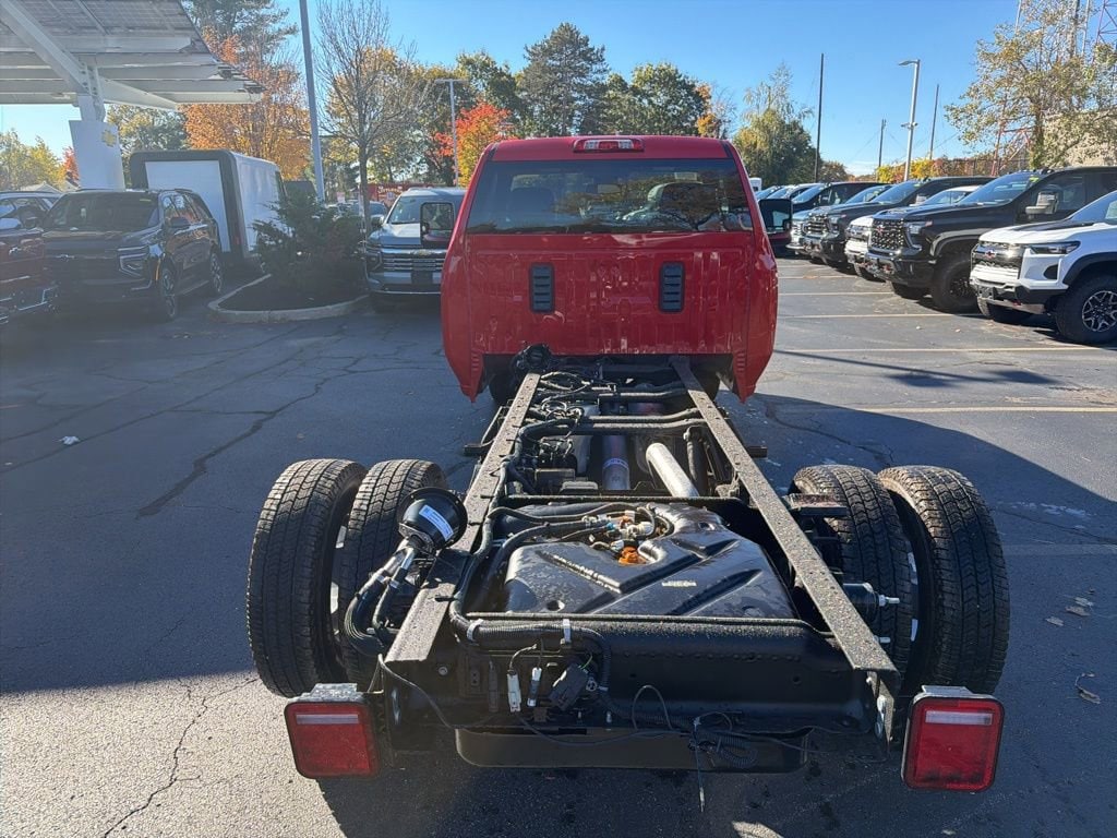 New 2026 Chevrolet Silverado 3500 HD Chassis Cab Work Truck Truck