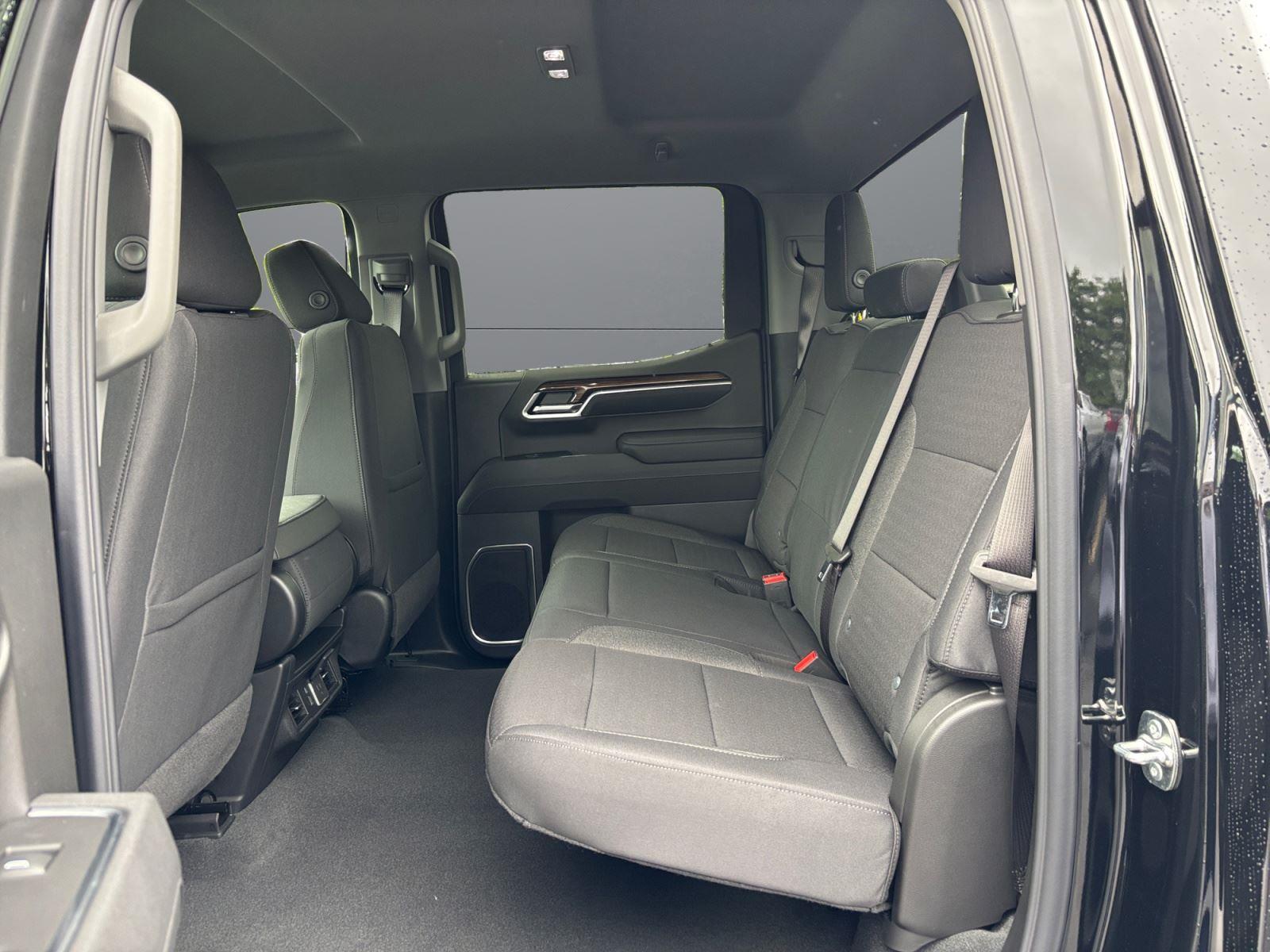2026 Chevrolet Silverado 1500 LT - Photo 13