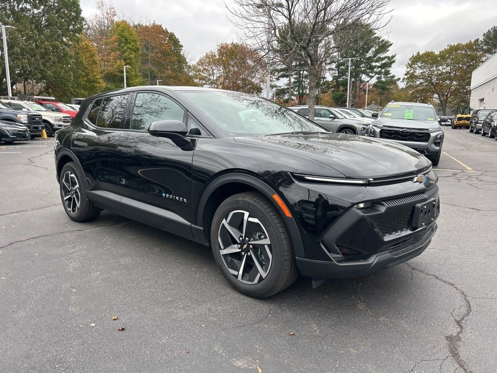 2026 Chevrolet Equinox EV 1LT's photo
