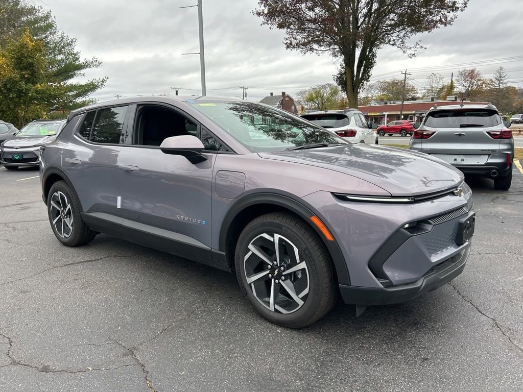 2026 Chevrolet Equinox EV 1LT's photo