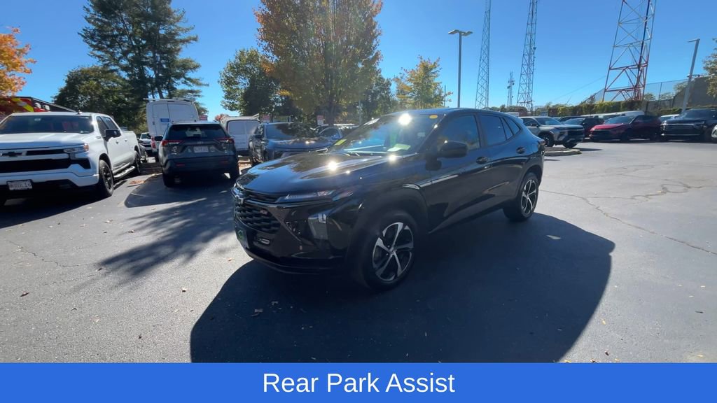 2024 Chevrolet Trax photo 3