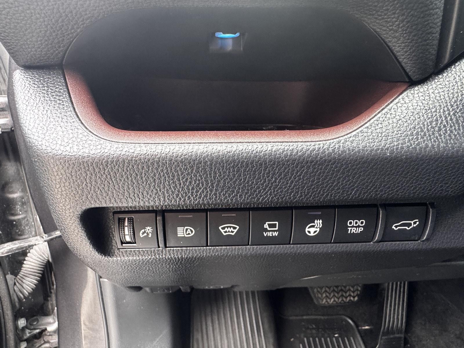 2023 Toyota RAV4 Limited - Photo 21